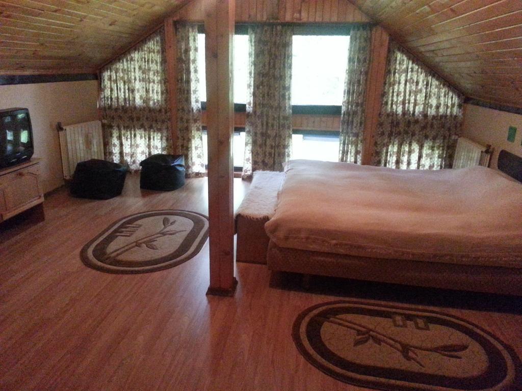 Pensiunea Faast Predeal Habitación foto